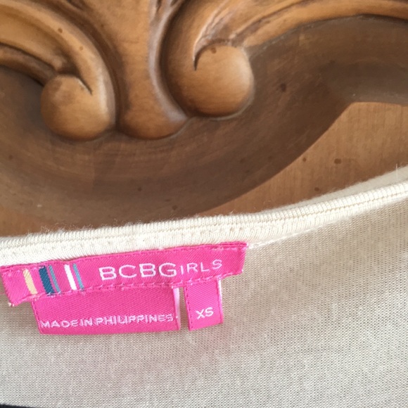 BCBG top - Picture 2 of 3